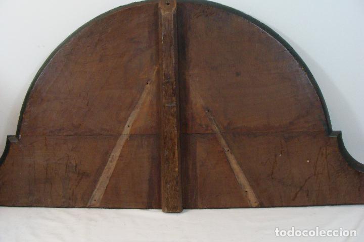 Antig&uuml;edades: Copete en madera pintado - Foto 7