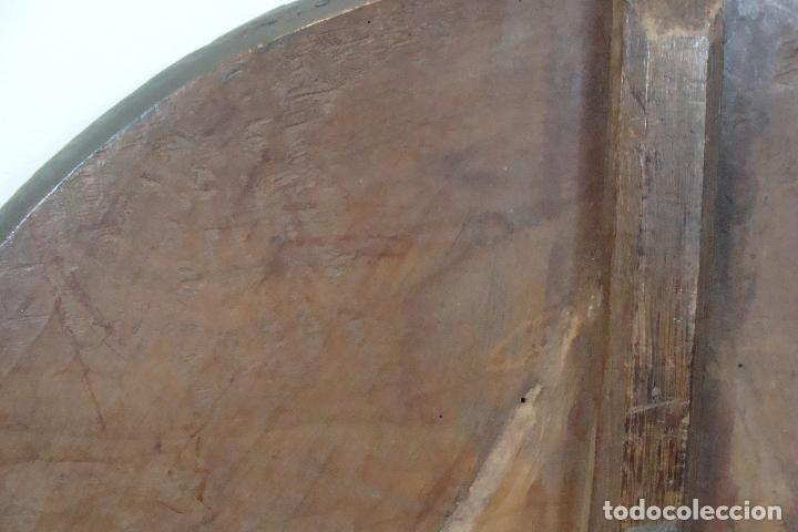 Antig&uuml;edades: Copete en madera pintado - Foto 8