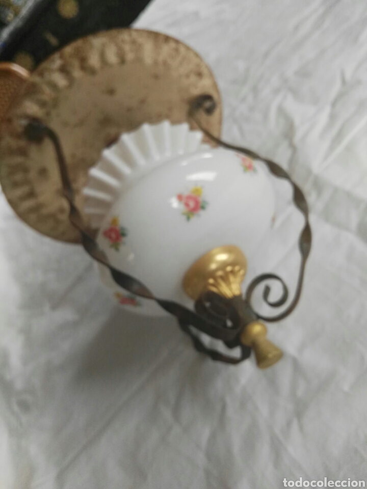 Antig&uuml;edades: Antigua lampara para colgar opalina - Foto 3