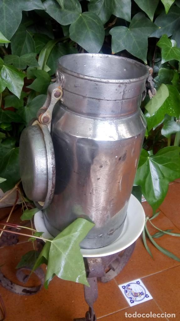 Antig&uuml;edades: c&aacute;ntara de leche lechera - Foto 6