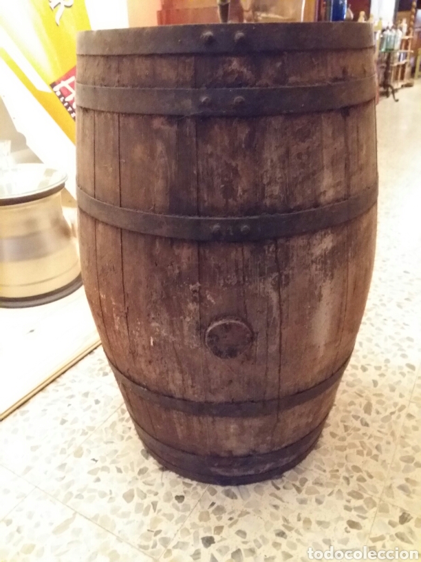 Antig&uuml;edades: Bota de roble grande antigua - Foto 3