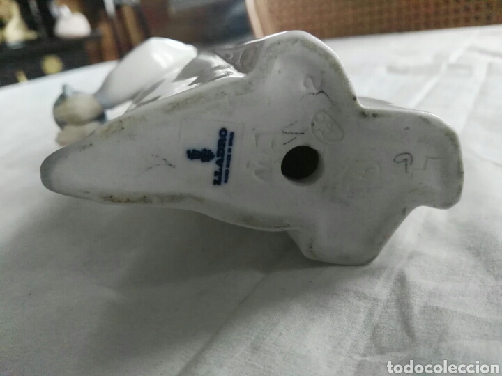 Antig&uuml;edades: Figura lladro ni&ntilde;a con espelmatorio - Foto 5
