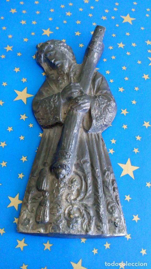 Antig&uuml;edades: Chapa del Cristo del Gran Poder - Foto 1