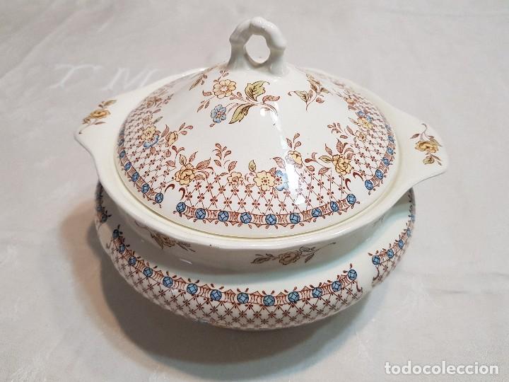 Antig&uuml;edades: Sopera Inglesa Royal Tudor modelo Lattice. - Foto 1