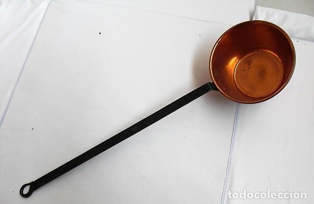 Antig&uuml;edades: LOTE DE CAZO CUCHAR&Oacute;N Y ESCURRIDOR - Foto 2