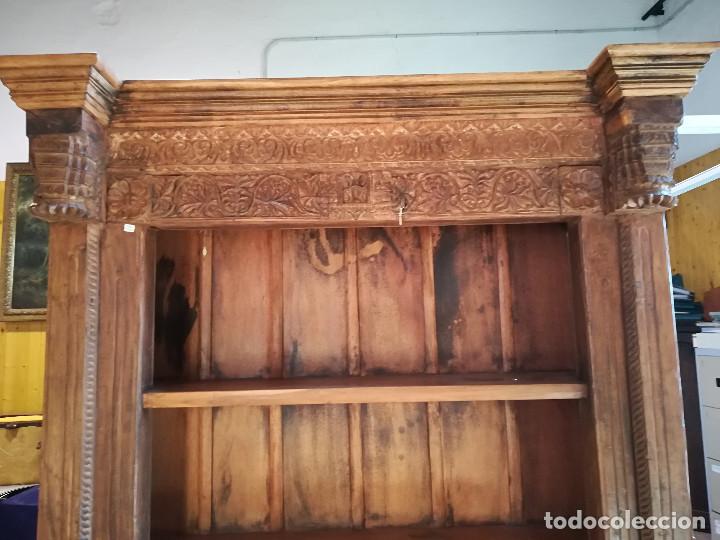 Antig&uuml;edades: ESTANTERIA ANTIGUA DE ORIGEN INDIO - Foto 2