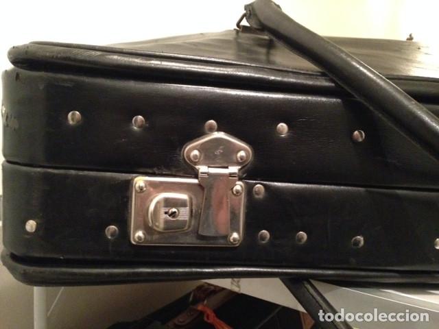 Antig&uuml;edades: LOEWE, MALETA DE PIEL - Foto 3