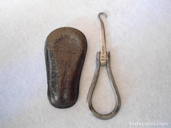 Antig&uuml;edades: ANTIGUO GANCHILLO PARA AJUSTE DE CORDONES - Foto 1