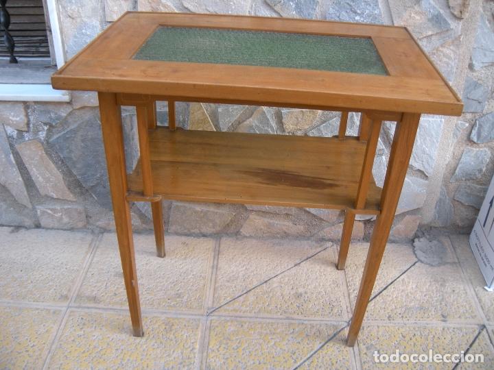 Antig&uuml;edades: MESA AUXILIAR MODERN&Iacute;STA - Foto 5