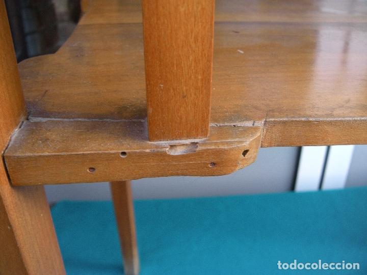 Antig&uuml;edades: MESA AUXILIAR MODERN&Iacute;STA - Foto 9