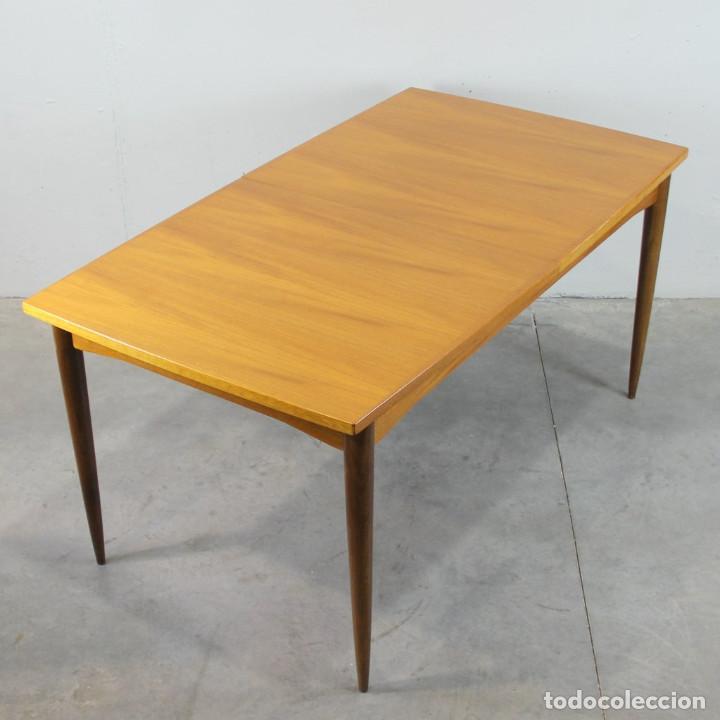 Antig&uuml;edades: Mesa n&oacute;rdica de los a&ntilde;os 50. - Foto 3