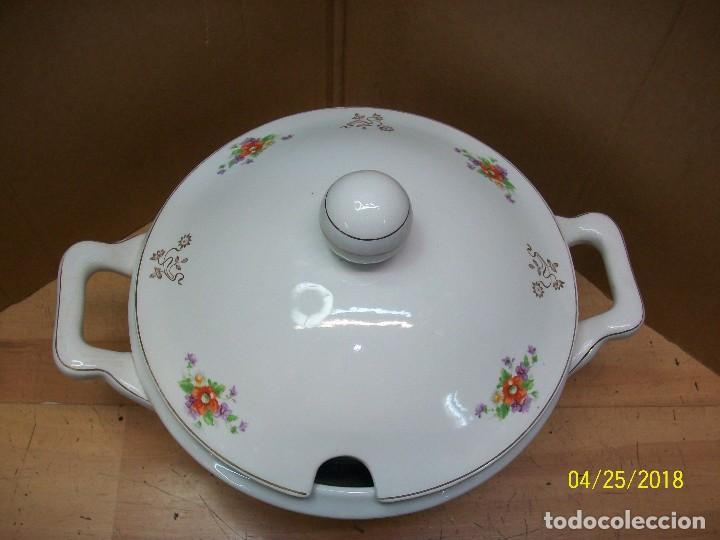 Antig&uuml;edades: SOPERA DE PORCELANA - Foto 4