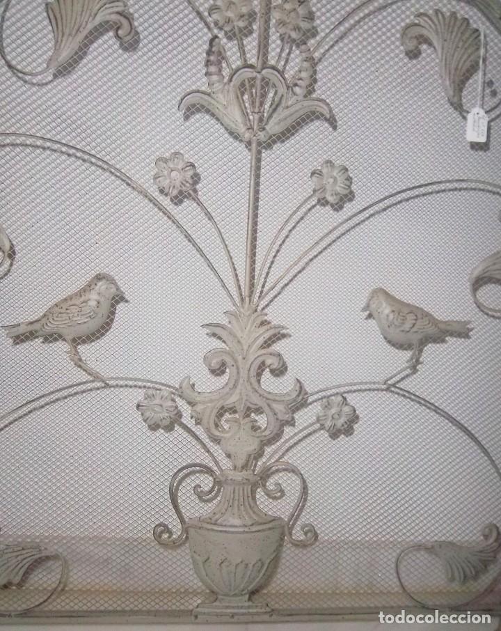 Antig&uuml;edades: Antiguo salvachispas para chimenea. - Foto 5