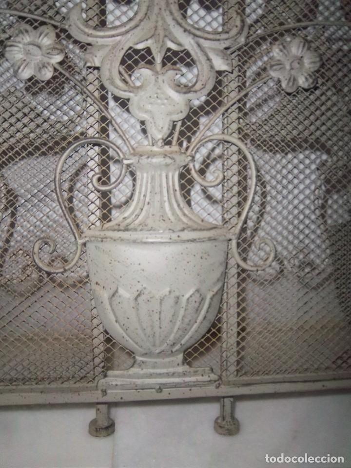 Antig&uuml;edades: Antiguo salvachispas para chimenea. - Foto 7