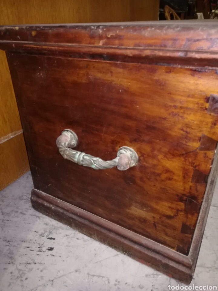 Antig&uuml;edades: Arca o ba&uacute;l antiguo - Foto 2