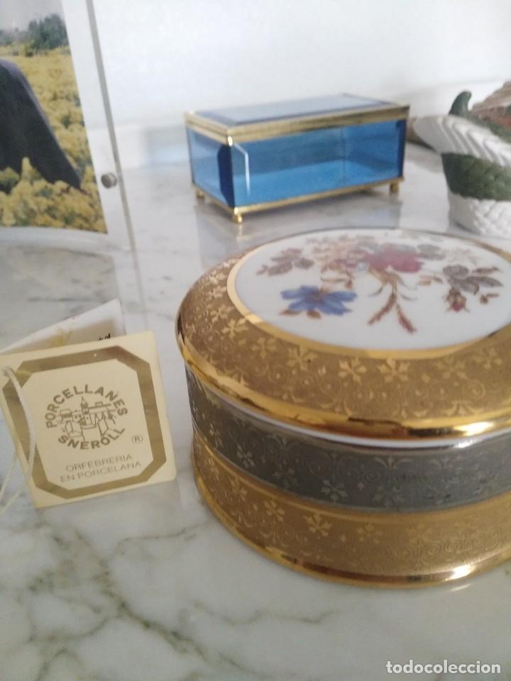 Antig&uuml;edades: Joyero sneroll