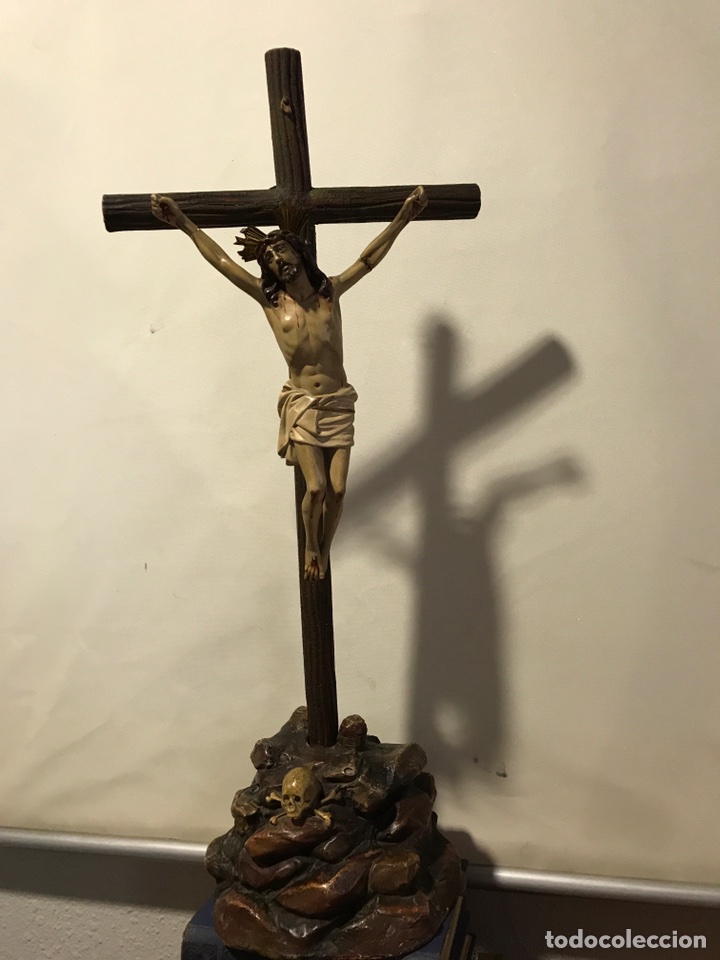 Antig&uuml;edades: Cruz de Olot - Foto 2