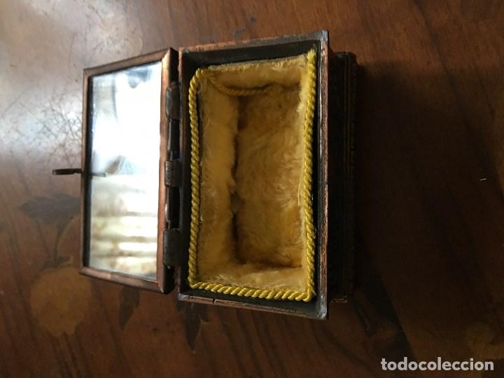 Antig&uuml;edades: peque&ntilde;o joyero del escorial - Foto 5