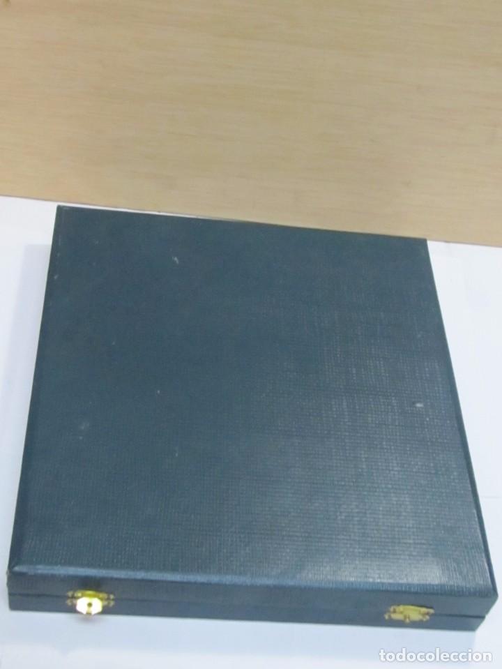 Antig&uuml;edades: ESTUCHE CON 6 CUBIERTOS DE ALPACA PLATEADA - Foto 3