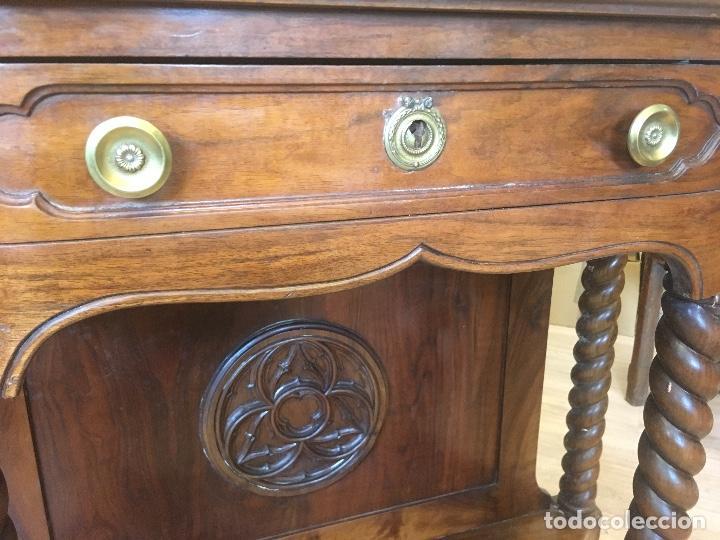 Antig&uuml;edades: Consola de nogal - Foto 2