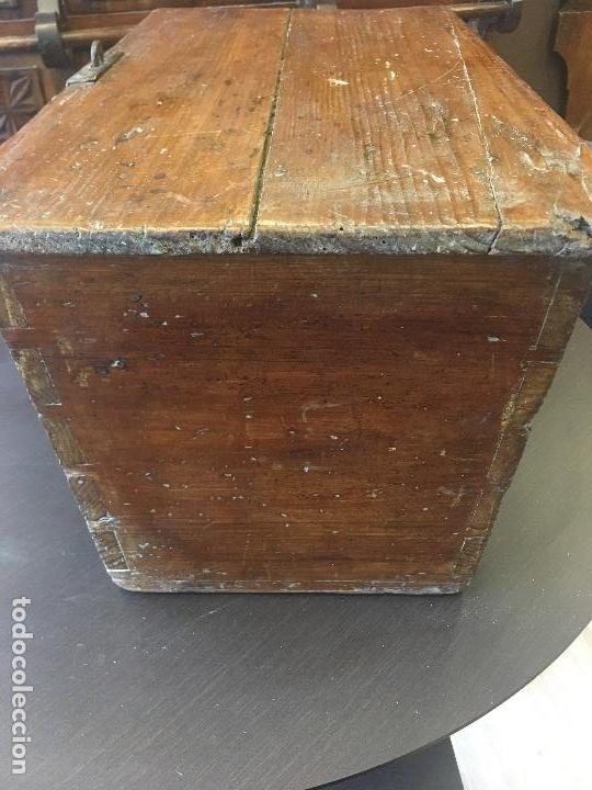 Antig&uuml;edades: Caja de herramientas siglo XIX - Foto 2