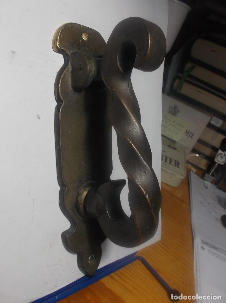 Oggetti Antichi: 29 - LLAMADOR DE METAL PARA PUERTA.