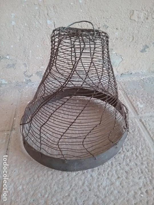 Antig&uuml;edades: Cubre brasero. - Foto 2