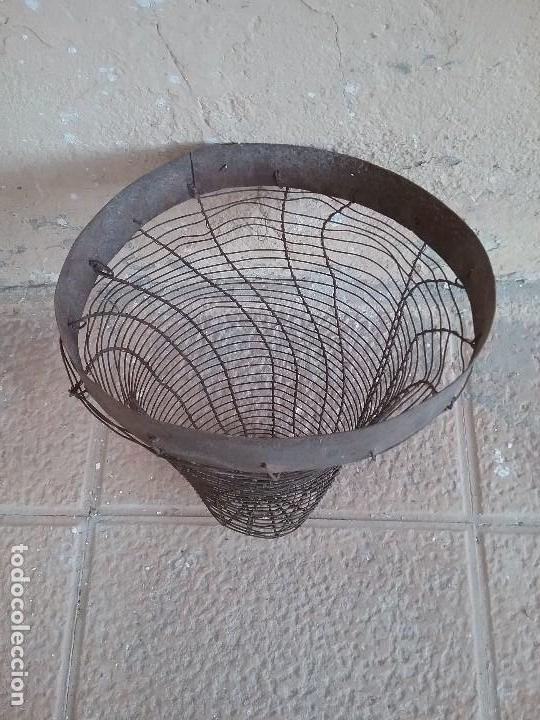 Antig&uuml;edades: Cubre brasero. - Foto 3