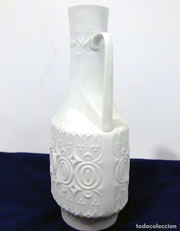 Antig&uuml;edades: Jarra florero de porcelana AK Kaiser - Foto 2