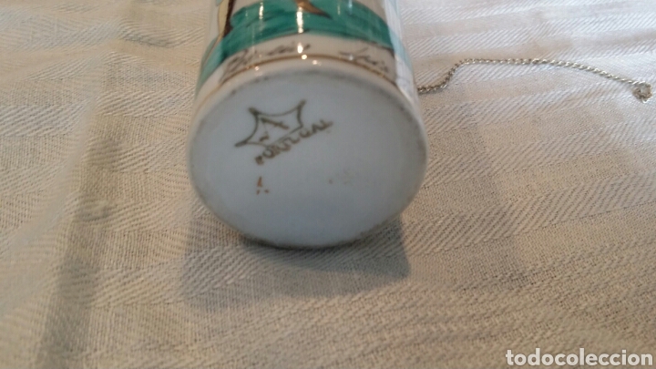 Antig&uuml;edades: Peque&ntilde;a botella - Foto 3