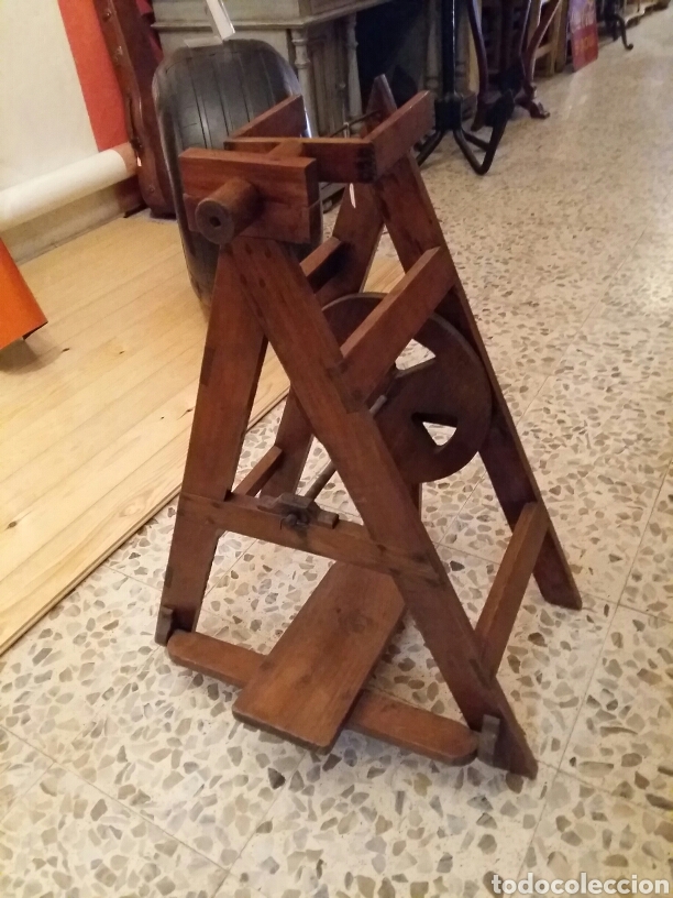 Antig&uuml;edades: Hiladora antigua de madera - Foto 2