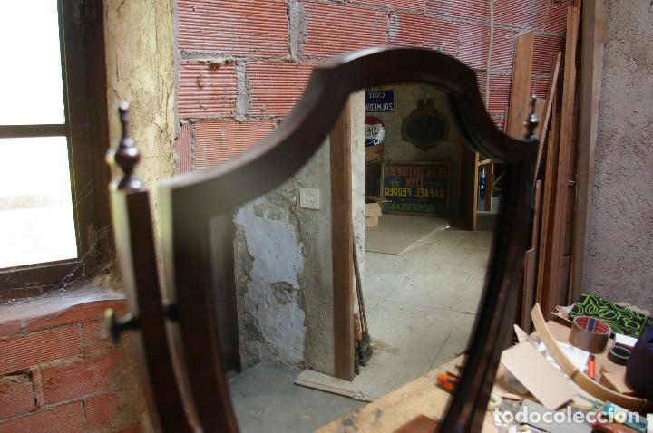 Antig&uuml;edades: Espejo con cajon - Foto 4