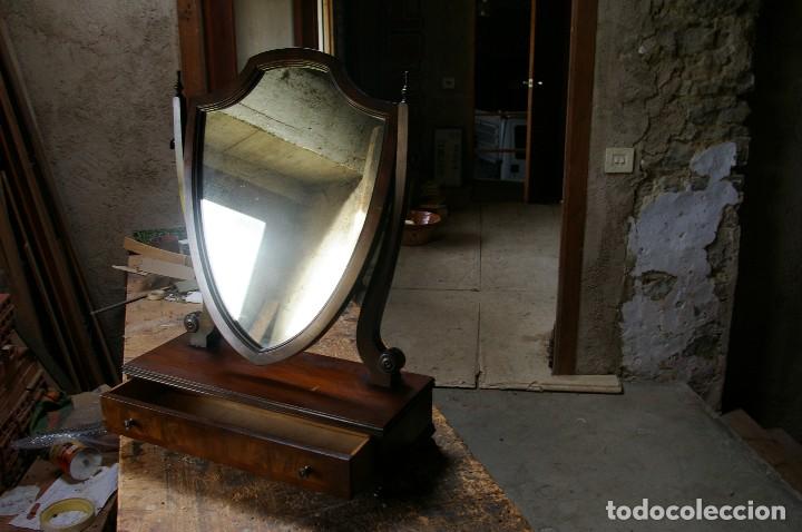 Antig&uuml;edades: Espejo con cajon - Foto 9