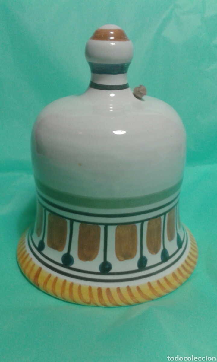 Antig&uuml;edades: Campana de ceramica de Talavera - Foto 1