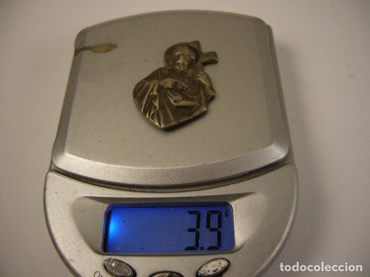 Antig&uuml;edades: Medalla vichier con inscripccion detras - Foto 3