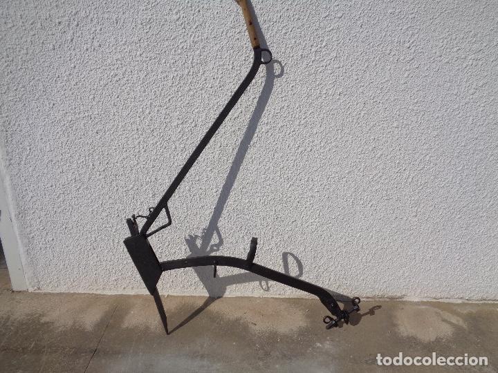 Antig&uuml;edades: arado para caballer&iacute;a - Foto 3