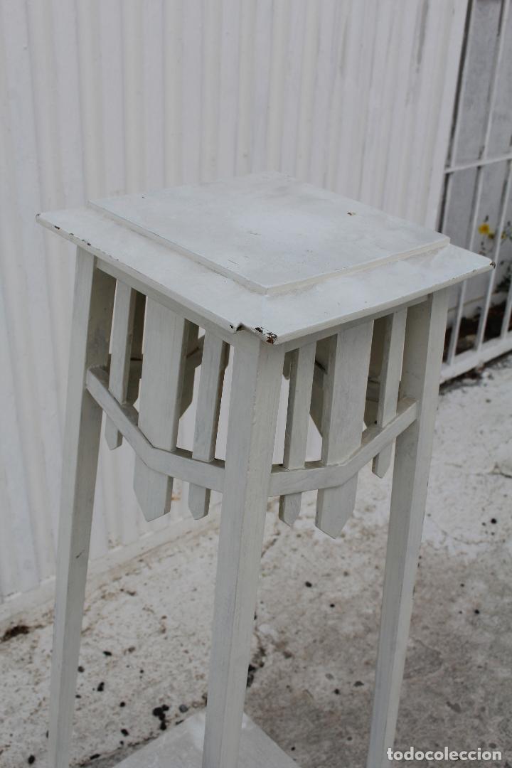 Antig&uuml;edades: PEANA JARDINERA EN MADERA REPINTADA EN BLANCO - Foto 5