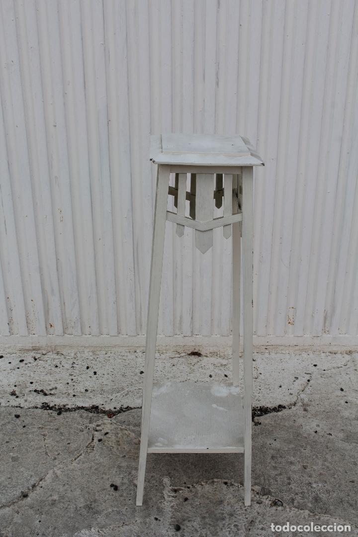 Antig&uuml;edades: PEANA JARDINERA EN MADERA REPINTADA EN BLANCO - Foto 6