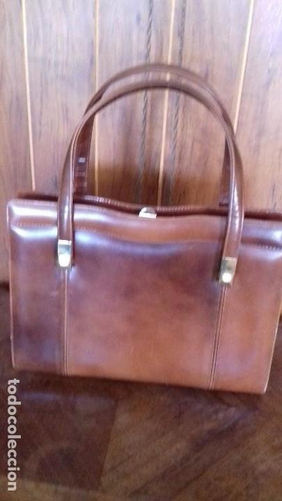 Antig&uuml;edades: ANTIGUO BOLSO MARRON. - Foto 1
