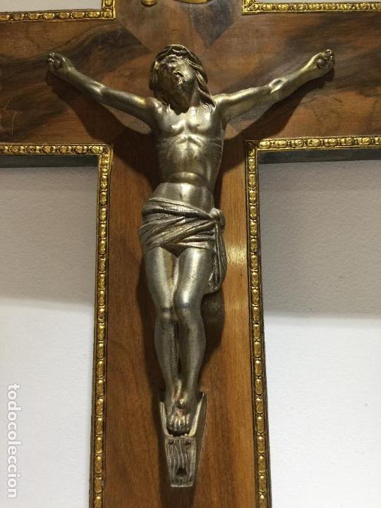 Antig&uuml;edades: ANTIGUO CRUCIFIJO DE MADERA - Foto 2