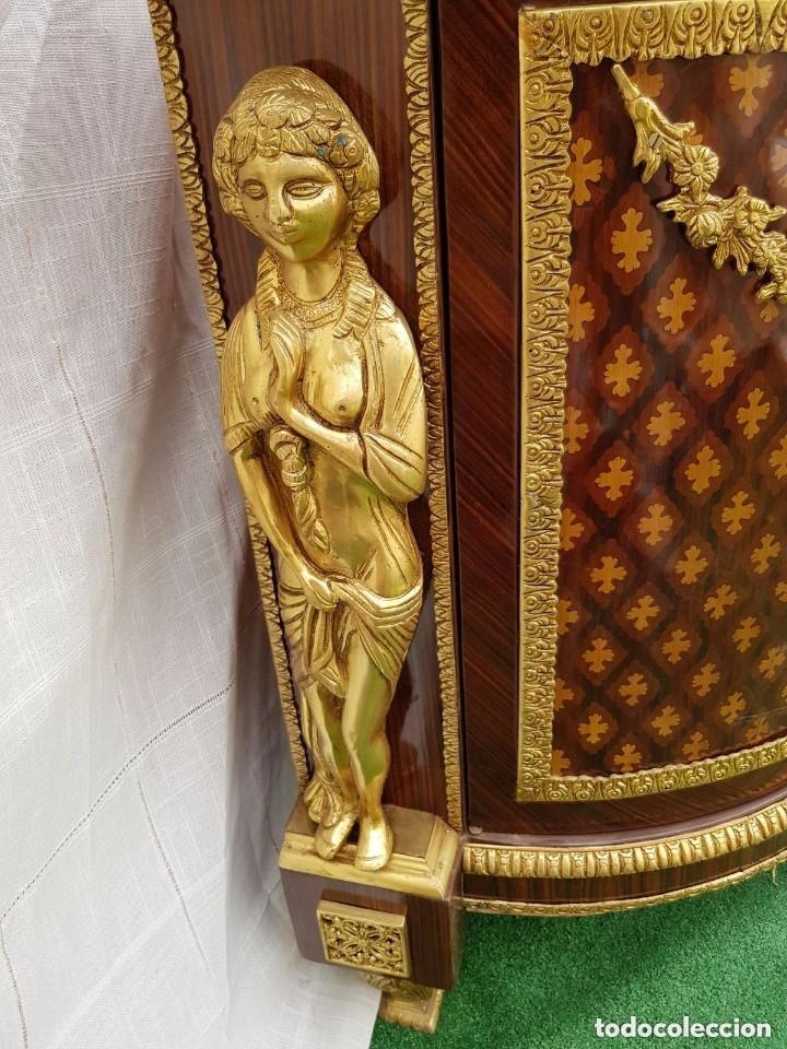 Antig&uuml;edades: COM&Oacute;DA ESTILO FRANCES - Foto 23