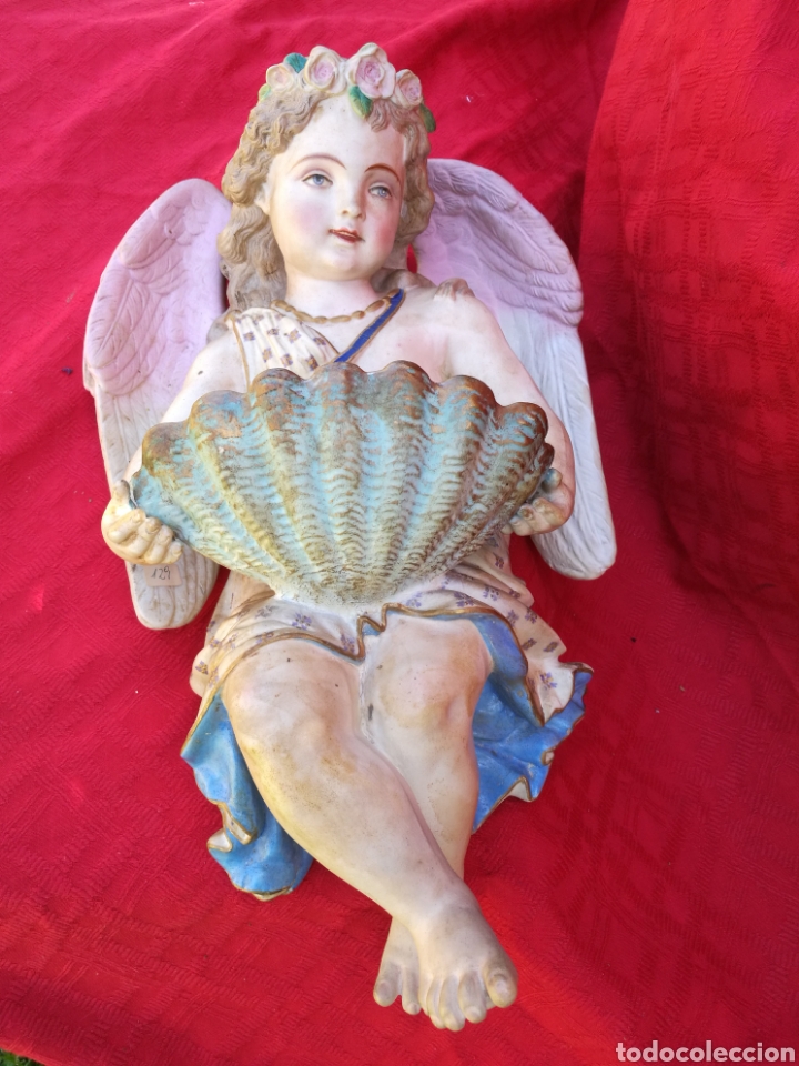 Antig&uuml;edades: Benditera siglo XIX biscuit - Foto 2