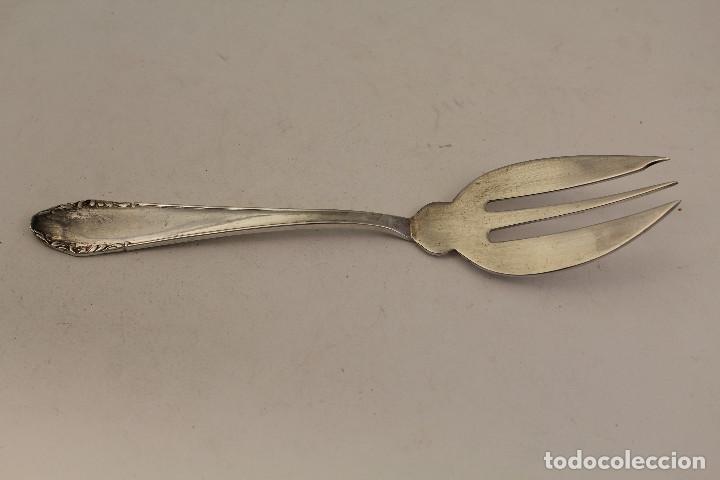 Antig&uuml;edades: tenedor para servir ensalada con plata meneses - Foto 1