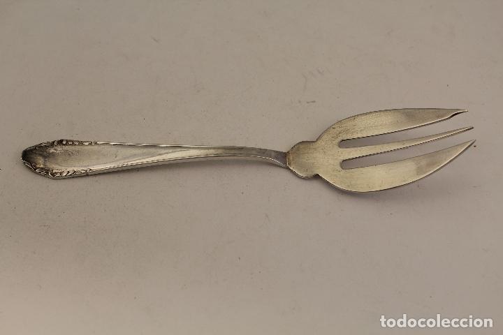 Antig&uuml;edades: tenedor para servir ensalada con plata meneses - Foto 3