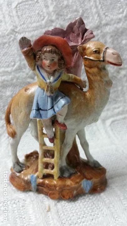 Antig&uuml;edades: Peque&ntilde;o biscuit - Foto 1