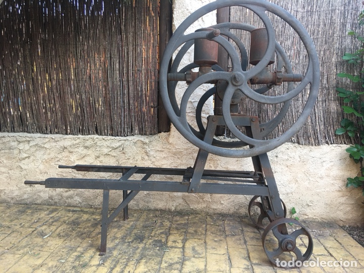 Antig&uuml;edades: BOMBA TRANSVASADORA MANUAL - Foto 2