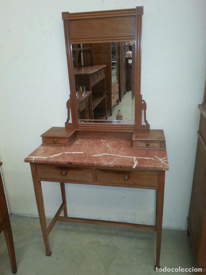Antig&uuml;edades: PRECIOSA CONSOLA CON ESPEJO - Foto 1
