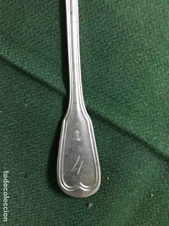 Antig&uuml;edades: Cucharilla de postre de plata - Foto 3