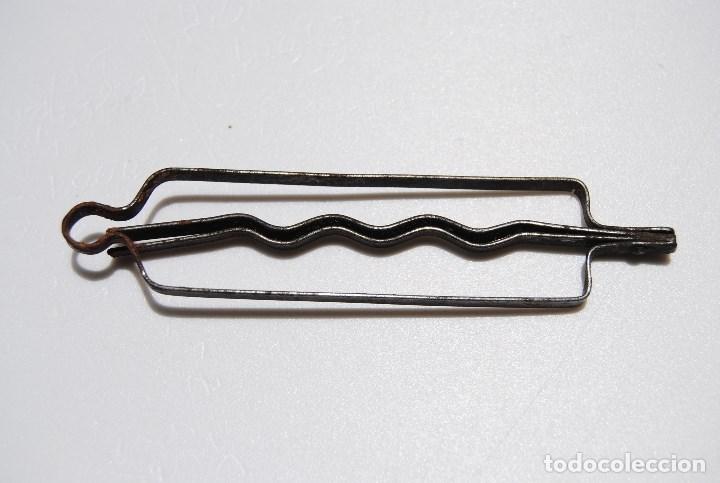 Antig&uuml;edades: antiguo pasador para el pelo - Foto 3