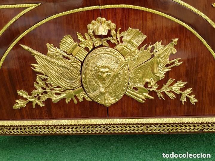 Antig&uuml;edades: Parador estilo franc&eacute;s - Foto 4